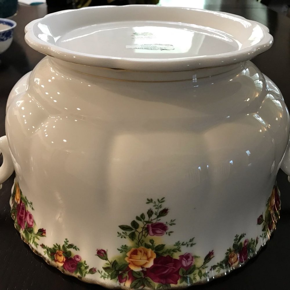 ROYAL ALBERT OLD COUNTRY ROSE - Picture 5 of 10